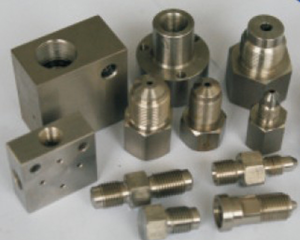 超高(gao)壓過度接頭